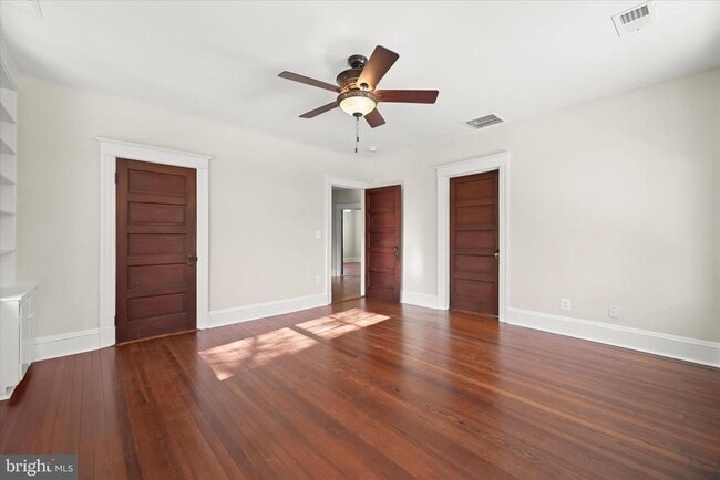 Building Photo - 7332 Springfield Ave