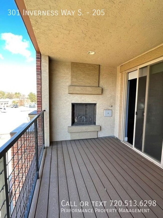 Building Photo - 301 Inverness Way S
