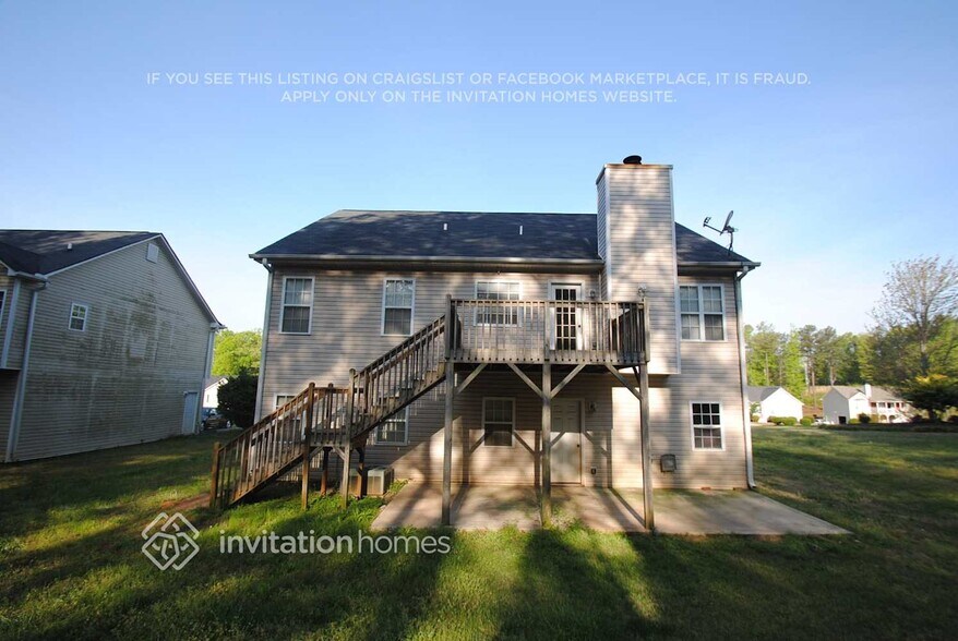 Building Photo - 1810 Hampton Pass