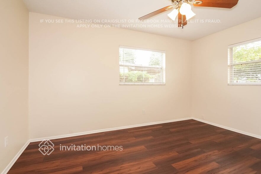 Building Photo - 412 59th Ave Dr W