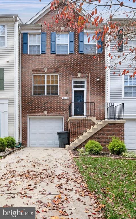 Building Photo - 2406 Lemontree Ln