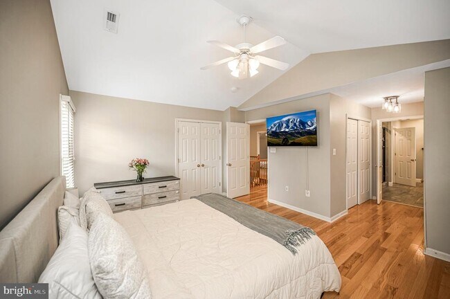 Building Photo - 15385 Windsong Ln