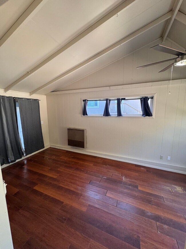 Building Photo - Spacious 5 Bed 2 Bath House near Cal Poly