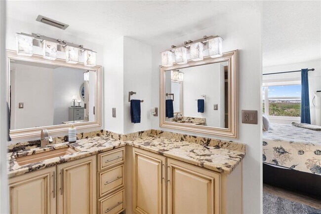 Building Photo - 1750 Benjamin Franklin Dr