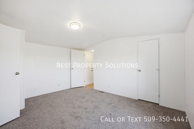 Building Photo - 15824 WA-262