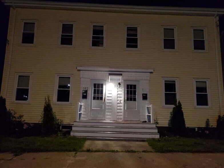 Front of duplex - 192 Front St