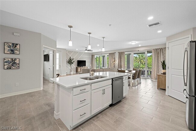 Building Photo - 172 Indies Dr E