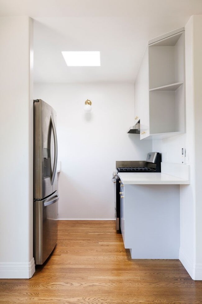 Building Photo - 2191 El Sereno Ave