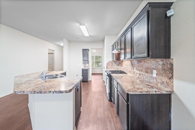Building Photo - 2043 Harmon Park Ct
