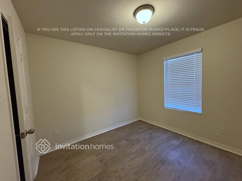 Building Photo - 7710 Ike Ave