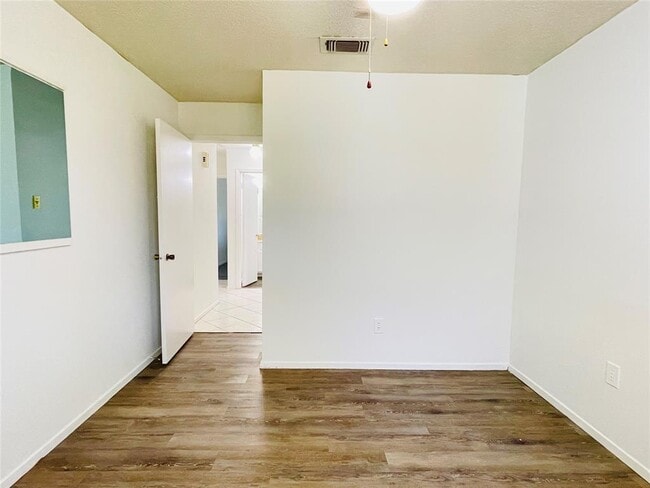 Building Photo - 507 Shenandoah Dr