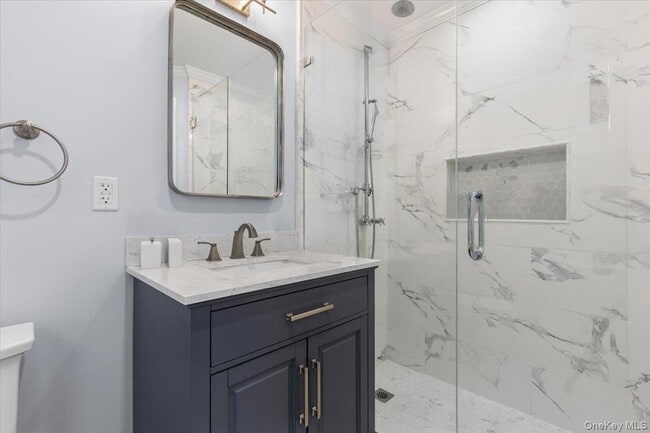 Building Photo - 111 Spier Rd