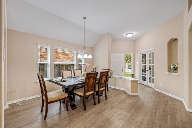 Building Photo - 7030 Villa Mountain Ln