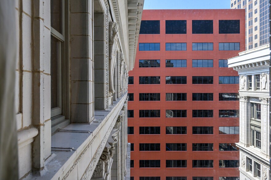 Building Photo - 314 N Broadway