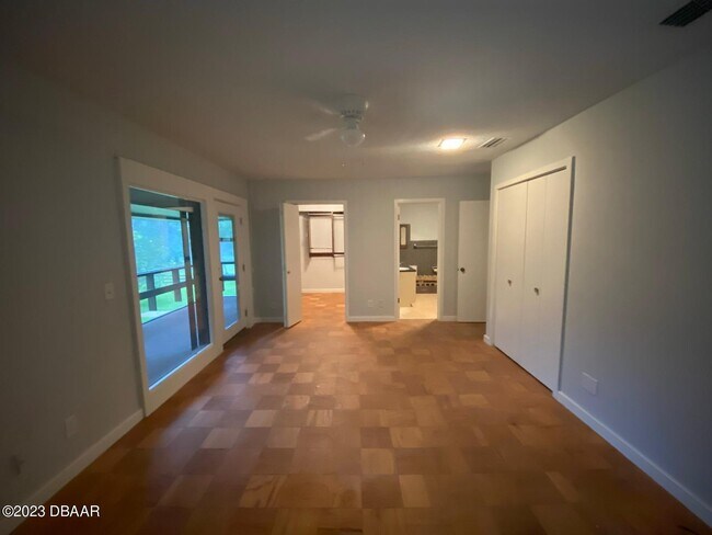 Building Photo - 1 Arrowhead Dr