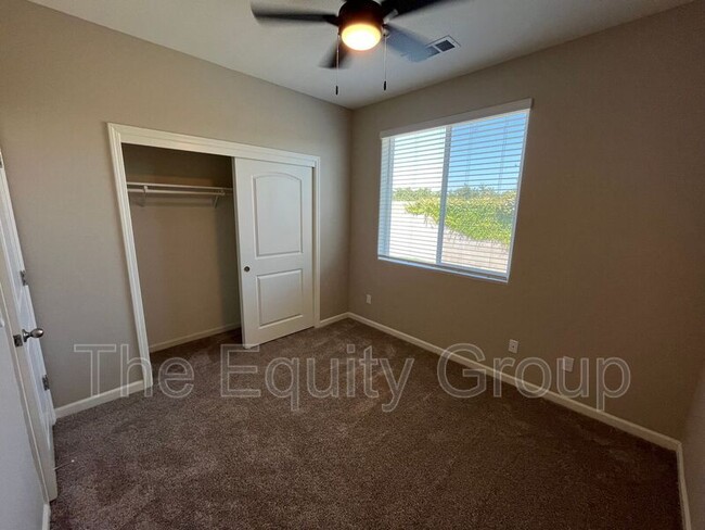 Building Photo - 4526 W Flagstaff Ave