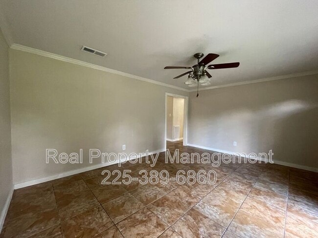 Building Photo - 7921 Greenwell St