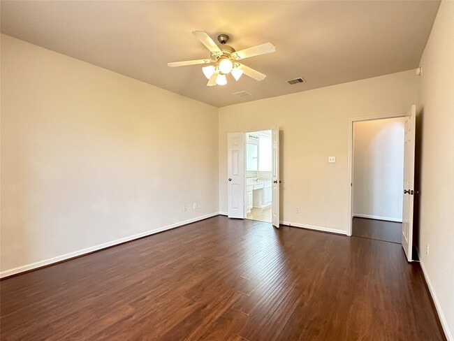 Building Photo - 11115 Lilac Manor Ct