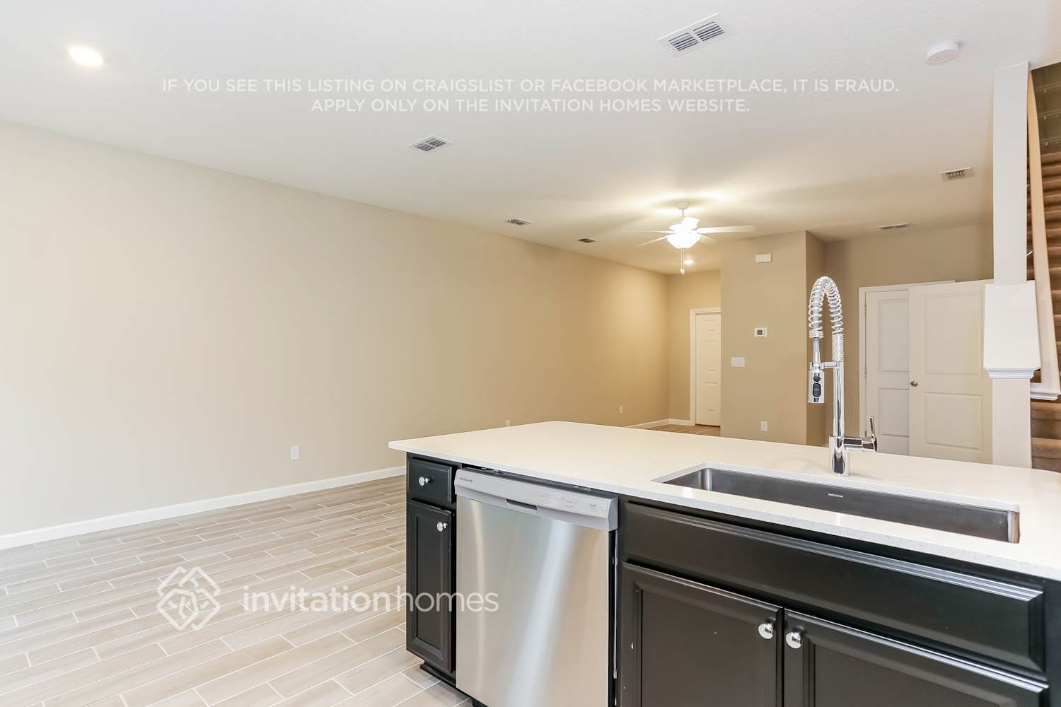 Building Photo - 655 Cherry Ridge Dr