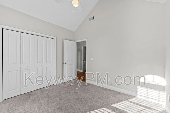 Building Photo - 808 Tyler Woods Dr