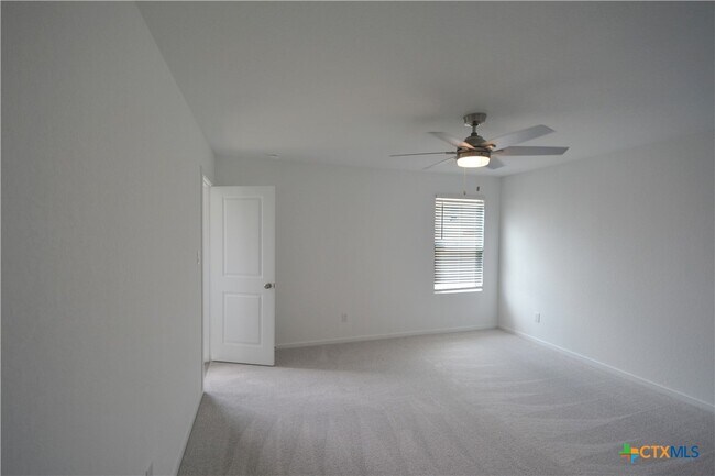 Building Photo - 1537 Hummock Steep