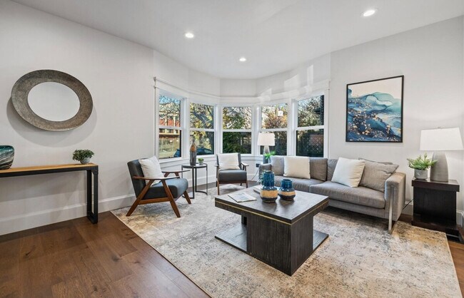 Building Photo - 1807 Martin Luther King Jr Way