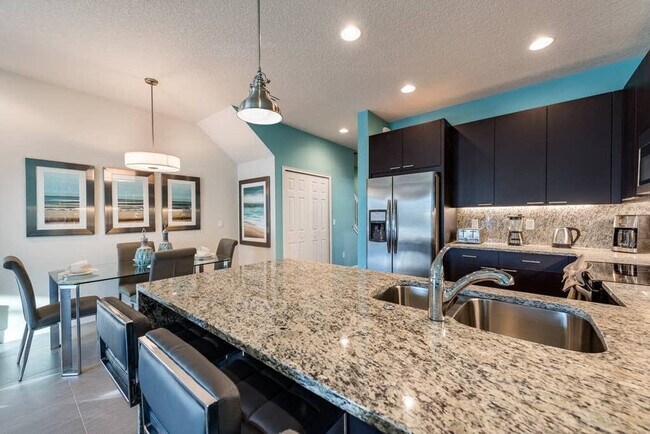 Building Photo - 1425 Retreat Cir