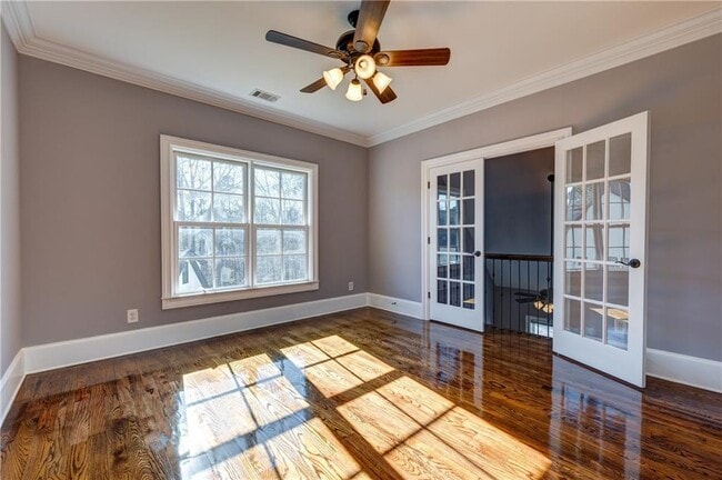 Building Photo - 1049 Highland Village Trail