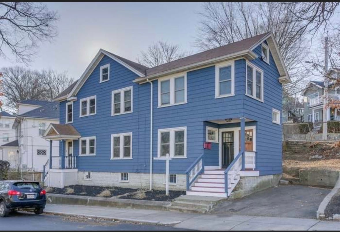 Building Photo - 5 Rowe St