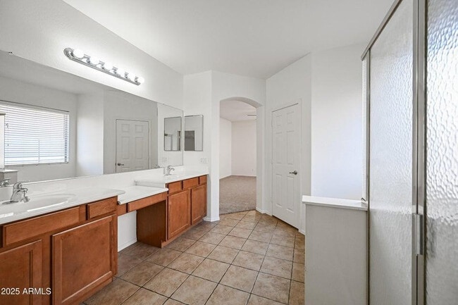 Building Photo - 3852 S Eucalyptus Pl