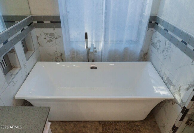 Building Photo - 4933 E Crimson Terrace