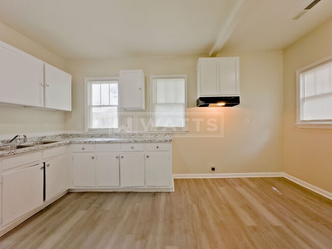 Building Photo - 134 69th Pl N