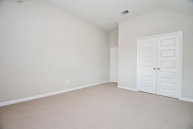 Building Photo - 4422 Sterling Heights Ln