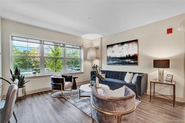 Building Photo - 92 Blauvelt Wy