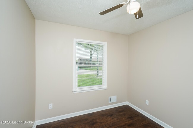 Building Photo - 3114 Tara Gale Dr