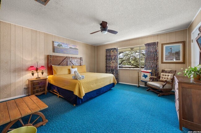 Building Photo - 118 Buffalo Springs Crossing