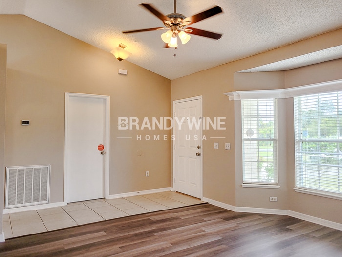 Building Photo - 2564 Courtland Blvd