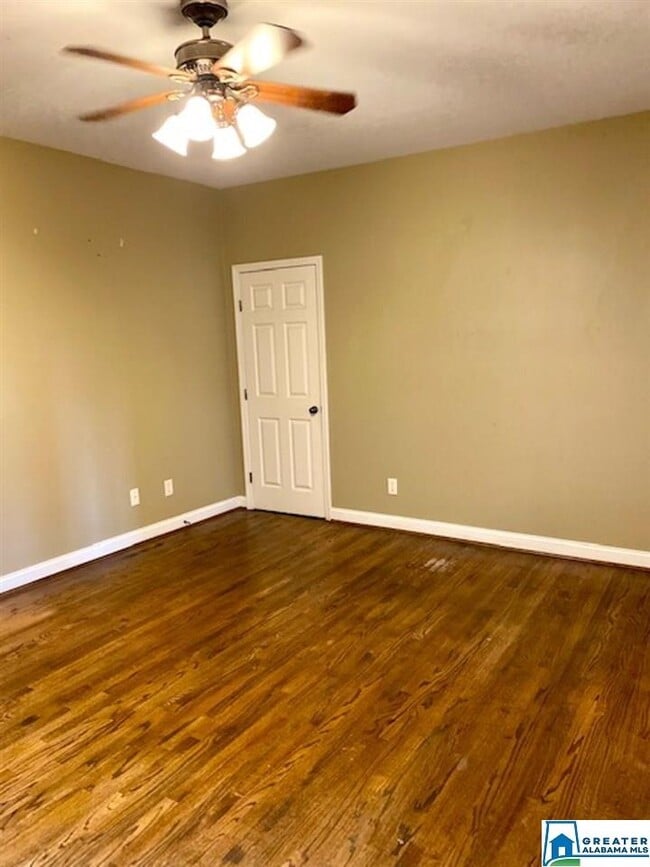 Building Photo - 1101 26th St S