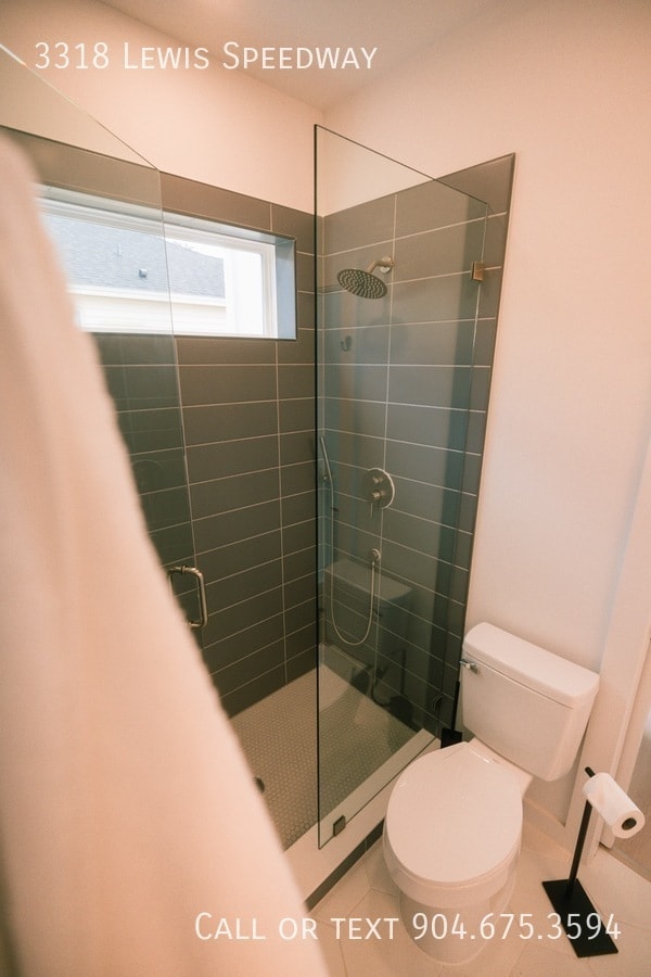 Building Photo - 3318 Lewis Speedway