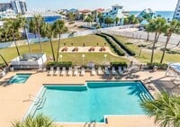 Building Photo - 13500 Sandy Key Dr