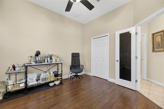 Building Photo - 3007 Silvermill Loop