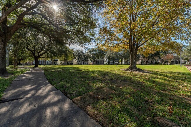 Building Photo - 3818 E Traditions Ct