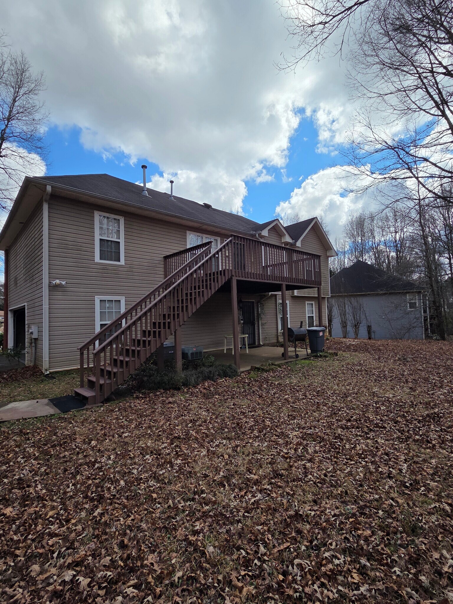 Building Photo - 1460 Scenic Brook Trl SW