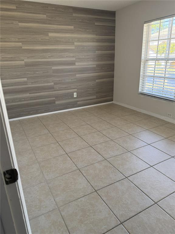 Building Photo - 2419 St Augustine Blvd