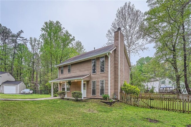 Primary Photo - 3020 Woodland Dr NW