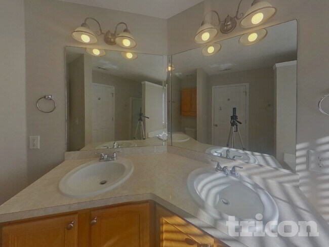 Building Photo - 272 Prescott Ct