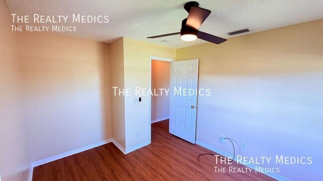 Building Photo - 20515 Macon Pkwy