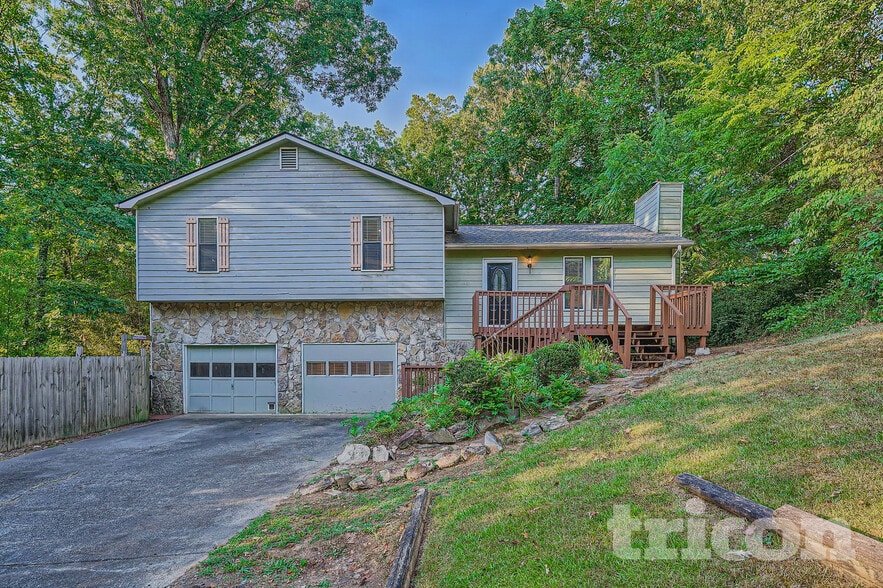Building Photo - 134 Little Brook Dr