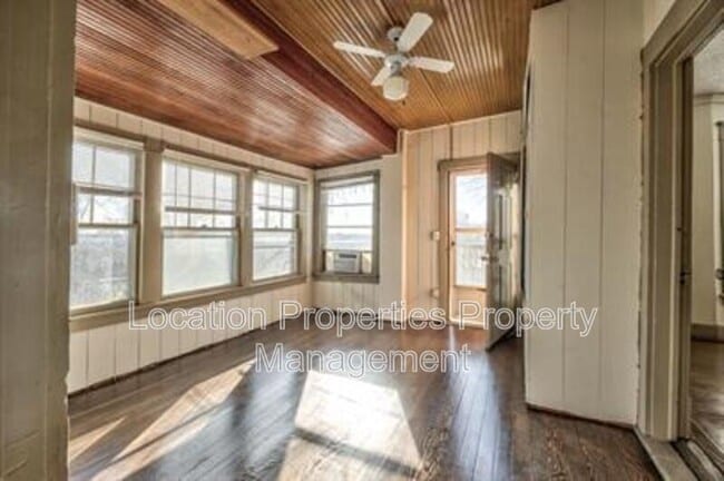 Building Photo - 1244 Louisiana St