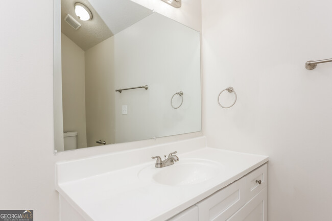 Building Photo - 6802 Browns Mill Walk